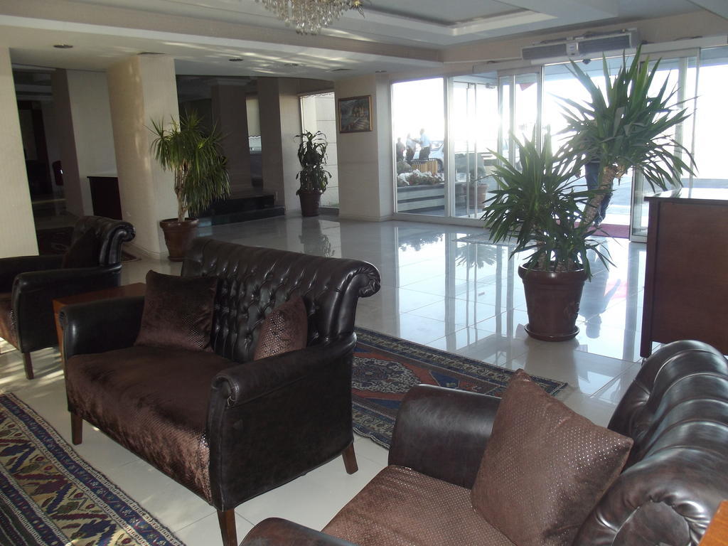 أكساراي Abaylar Hotel المظهر الخارجي الصورة